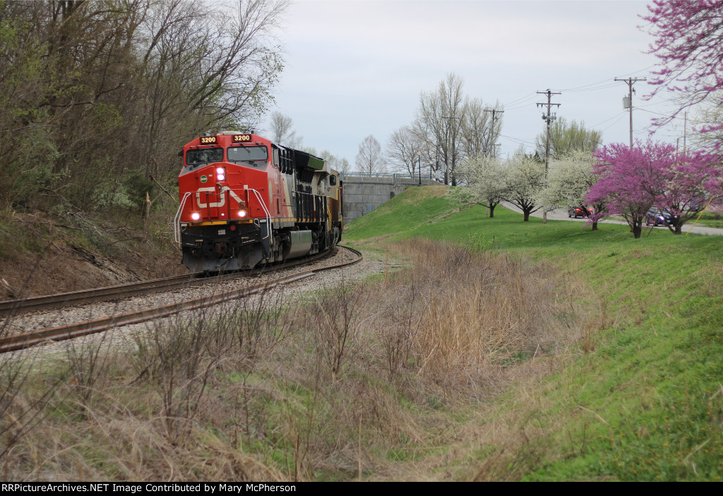 CN 3200 North